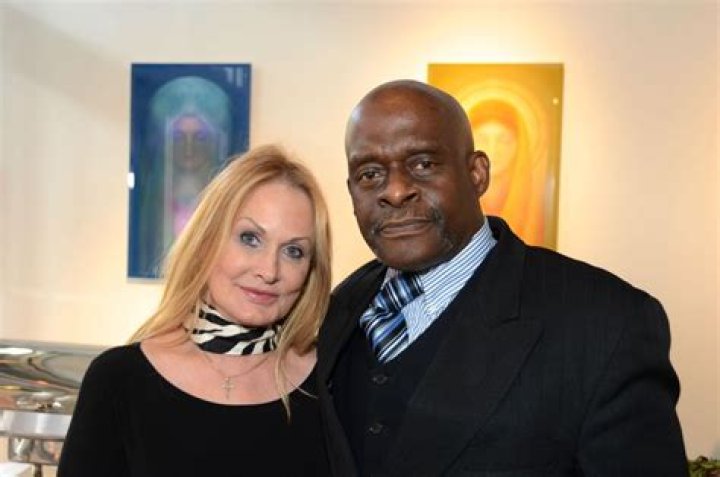 David Winans Jr. Bio, Wiki, Age, Height, Parents, Wife, Songs, and Net Worth